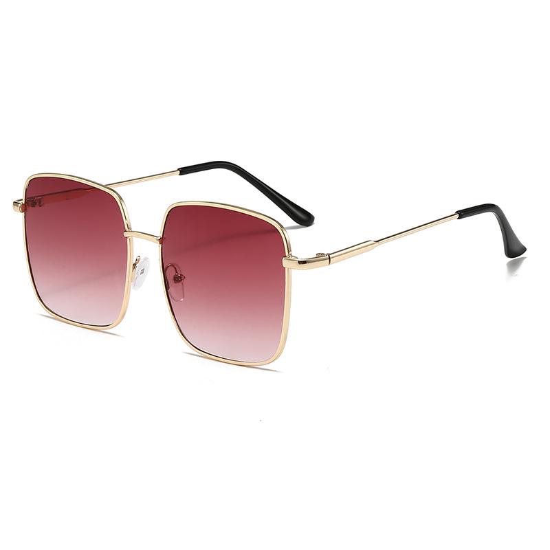 Korean Style Retro Metal Frame Large Square Sunglasses - Anti-UV Celebrity Trend