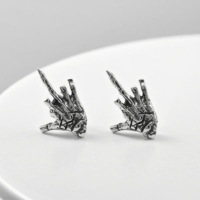 

Панк Готика Серебристый Цвет Череп Рука Средний Палец Серьги-гвоздики для Мужчин Женщин Хип-хоп Крутые Минимализм Ювелирные Изделия Подарки серебряный