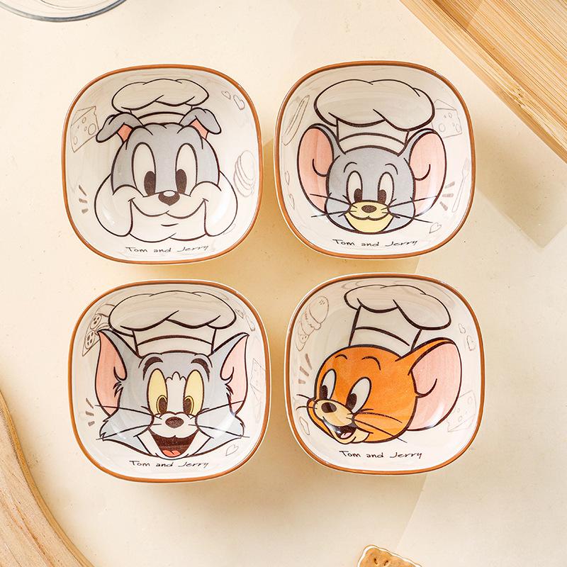 Tom & Jerry Ceramic Bowl and Plate Set: Cartoon Underglaze Color, Heat-Resistant, High-Value Tableware.