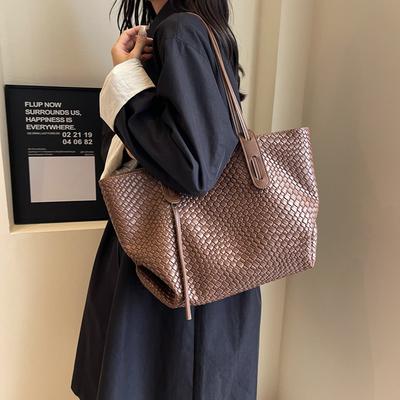 Bolso de Moda para Mujer Verano Nuevo Producto Retro Tejido Cuadrícula Diamante Un Hombro Gran Capacidad Versátil Bolso Tote