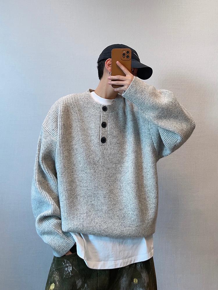 Men's Casual Button-Up Knitwear: Warm, Trendy, Versatile Pullover for Autumn & Winter.