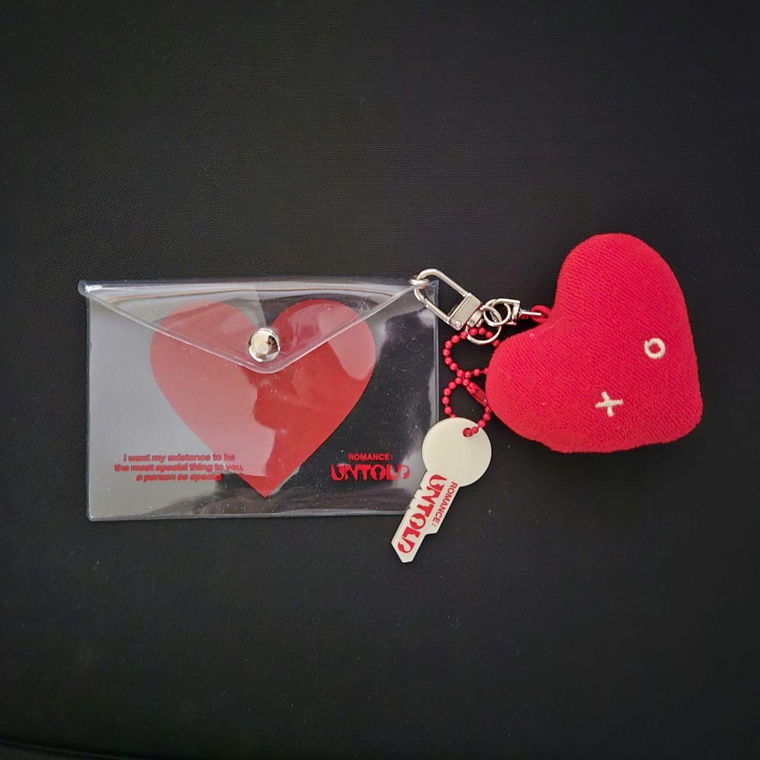 

[USED] ENHYPEN ROMANCE Showcase Venue Bonus Keychain Keyring