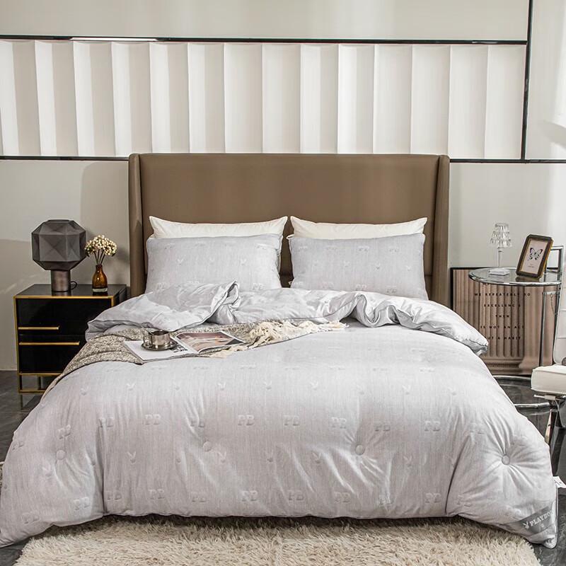 Playboy Winter Quilt