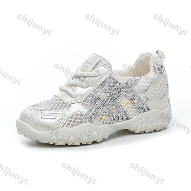 Fashion Women's White Sneakers 2025 Spring New Breathable Mesh Hollow Sports Shoes Outdoor Comfortable Fashion Non Slip Casual Shoes