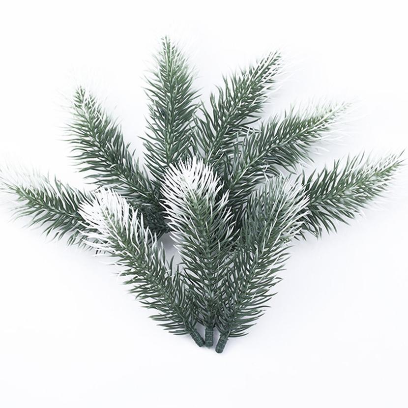 30/60Pcs Artificial Plants Plastic Pine Needles Snowflake Christmas Atmosphere Decor Home Living Room Gift Box Fillers Ornaments
