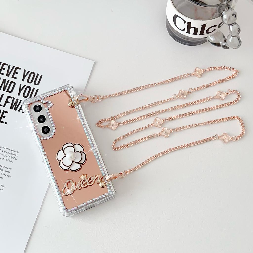 Applicable to Samsung ZFold7 mirror folding mobile phone case zfold5 oblique span chain camellia rhinestone mirror protective case female
