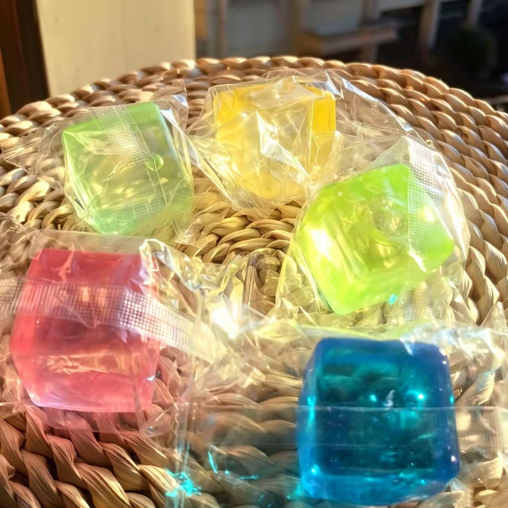 Explosive Mini 3.5 Maltose Square Aurora Ice Cube Pinch Le Slow Rebound Egg Twist Decompression Small Toy