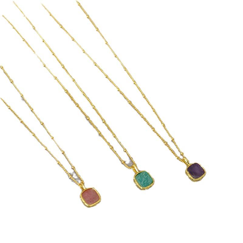 European & American Minimalist Geometric Stone Layered Necklace – Gold-Plated Brass Square Design