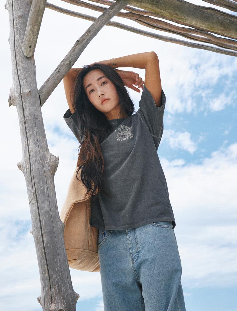 FLATWAVE IN SEOUL Skuv Dyed Print T-Shirts Charcoal
