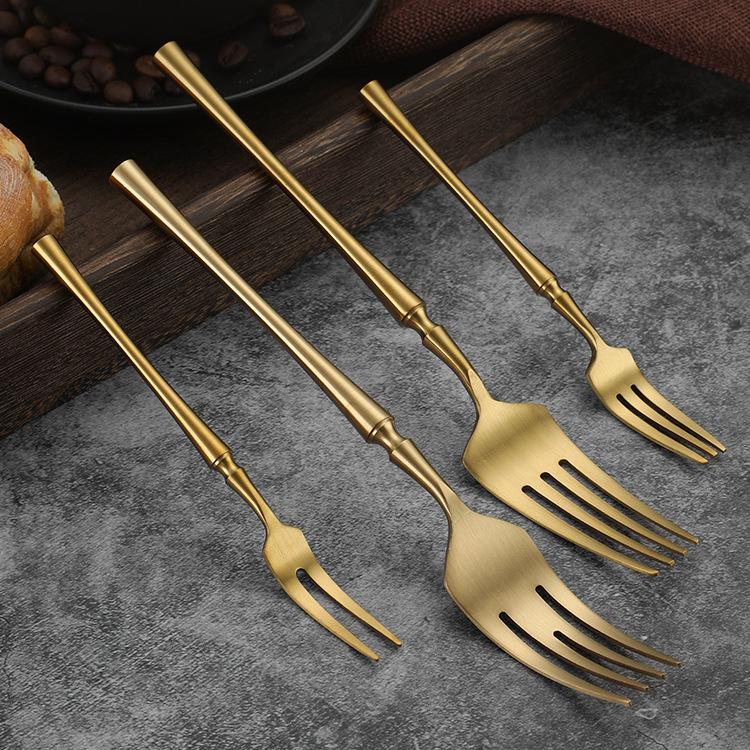 304 Edelstahl Messer Gabel Löffel Hotel Restaurant Western Geschirr Verdickt Kreative Kleine Baroon Taille Hüpfendes Messer und Gabel