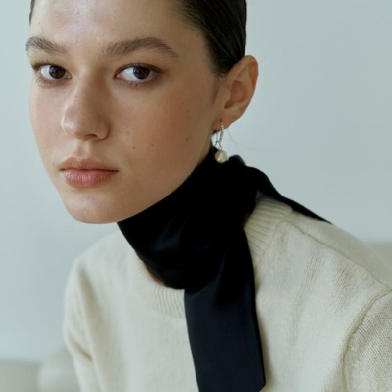 LOVE ME MONSTER Two-Way Long Silk Scarf_BK