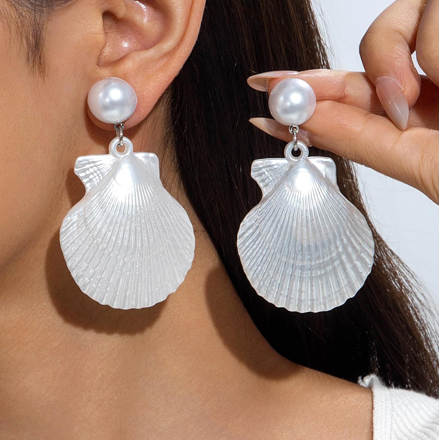 Ракушечные украшения, простые жемчужные серьги, геометрические серьги-гребешки, ракушки, серьги оптом