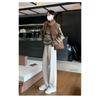 Pantalon droit en molleton à chevrons avec une fourche basse épaisse
