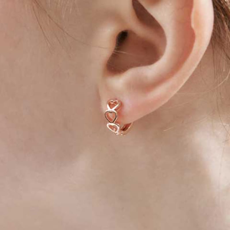 CRANNE 14K GF Heart Line One-Touch Earrings C24EGF219