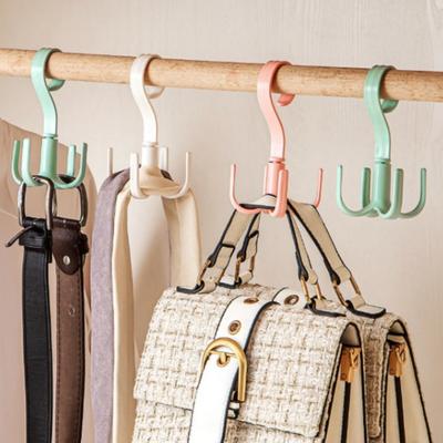 Artykuły do prania – Wieszaki do odzieży