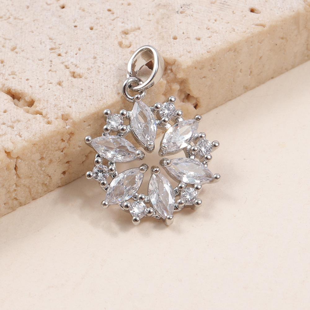 Blue Diamond Snowflake Silver Pendant, Fairy Winter Women's Clavicle Chain