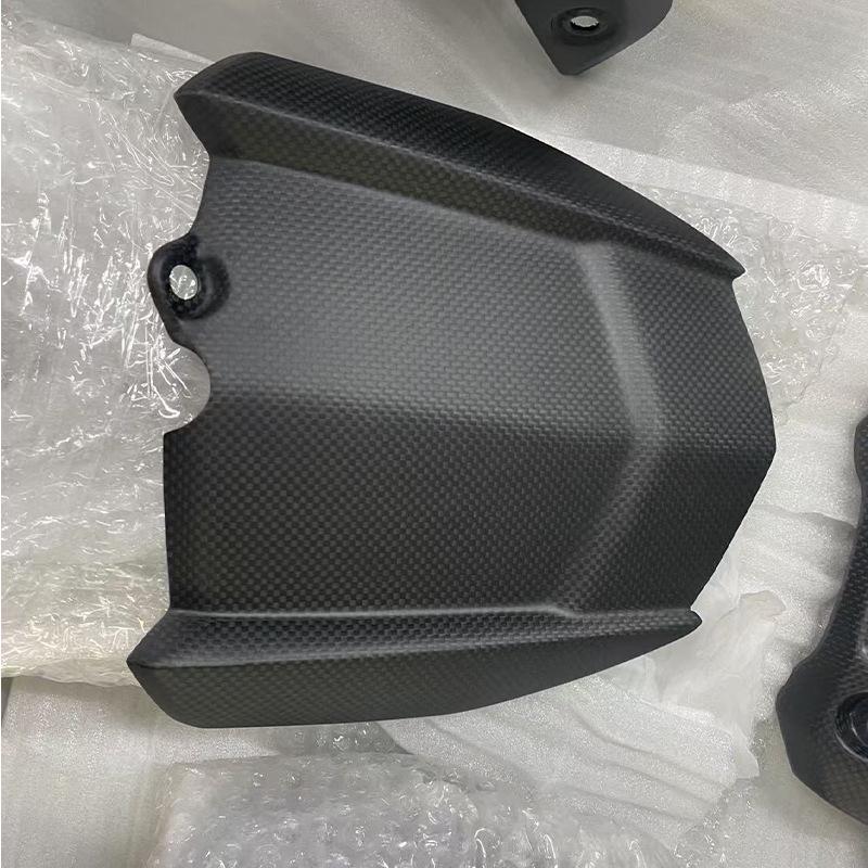 Yamaha MT-09 FZ-09 XSR900 Carbon Fiber Rear Fender Mudguard