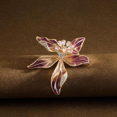 Elegant French Iris Brooch - Retro High-End Women's Pin for Suits & Coats