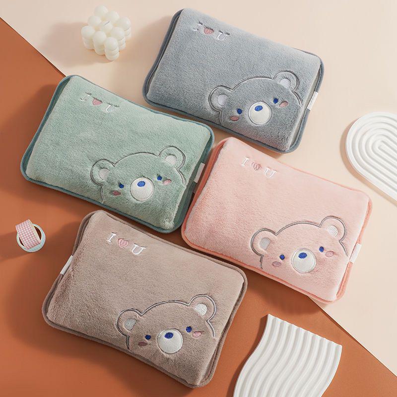 

Плюшевая грелка с толстым тканевым чехлом для живота женщины