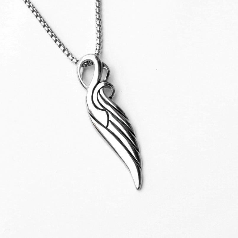 European Retro Punk Claddagh Pendant Necklace for Men