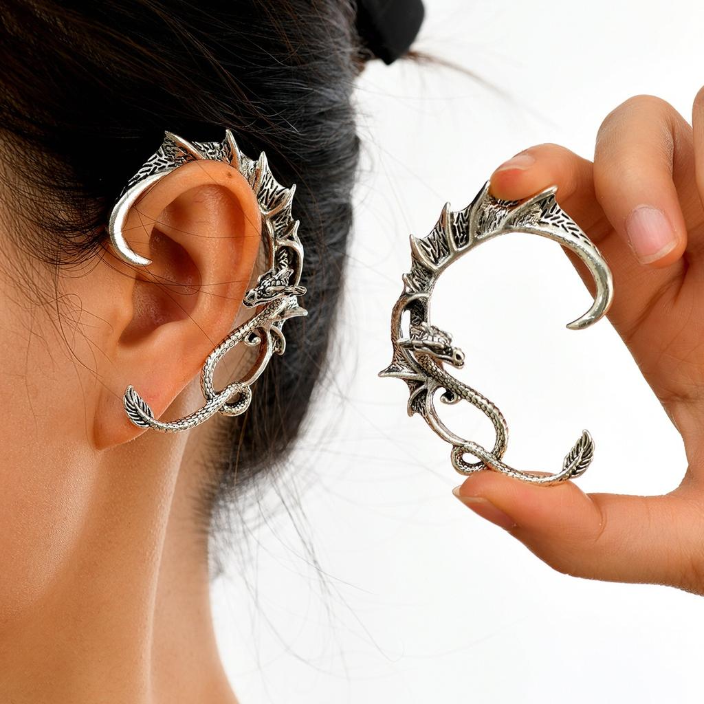 Retro Alloy Earrings Exaggerated Punk Style Three-Dimensional Flying Dragon Ear Hanging Men And Women Can Wear Earrings