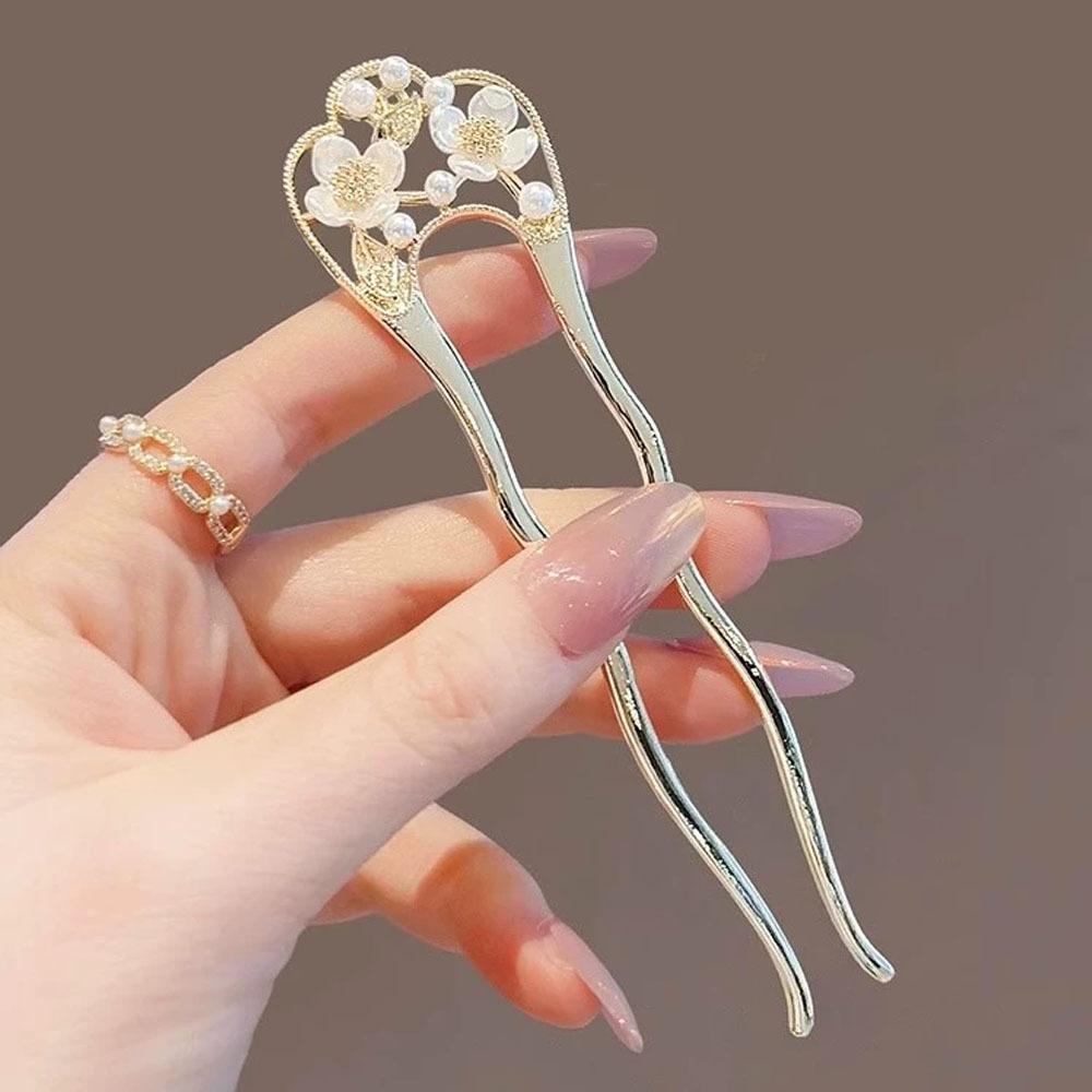Elegant Flower Hairpin, New Chinese Modern Minimalist Plate Hairpin, 2025 New High-end U-shaped Hairpin.