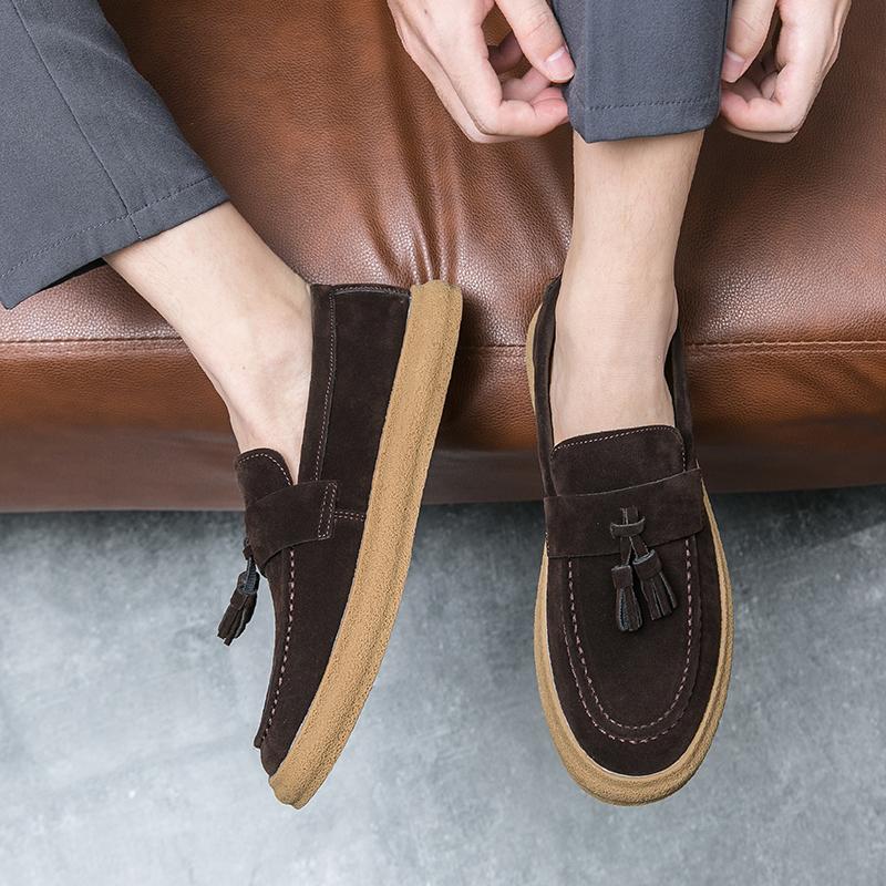 Fashion New Male Walking Footwear Slip On Soft Moccasins Handmade Outdoor Men Loafers Casual Leather Shoes Fashion Mens Boat Shoes