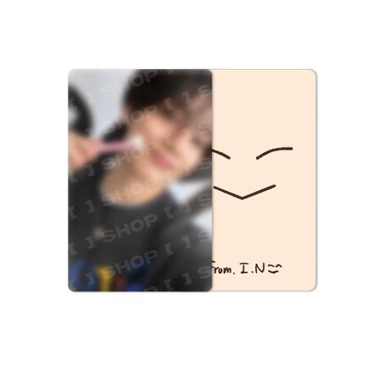 Předobjednávka Stray Kids World Tour dominATE: celebrATE Magnetická peněženka na karty od I.N