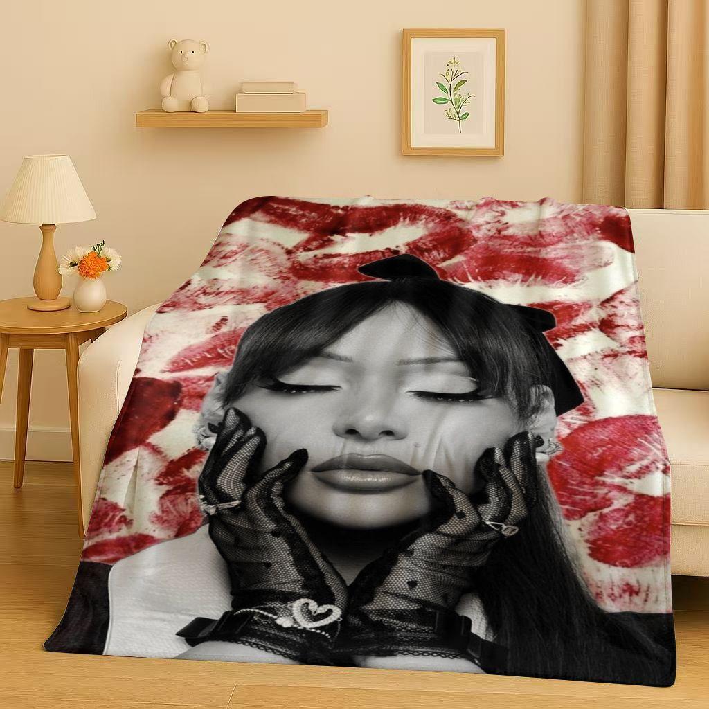 Fashion Pop Singer Ayliva Lieb Flannel Blanket,Ultra Soft Warm Plush Throw for Home Bedroom Bed Sofa Cover Kids Picnic Gift