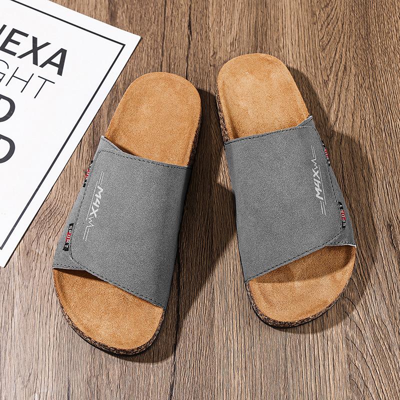 Spring and Summer New Men's Trend Simple Slippers Fashionable and Comfortable Young Students Casual Versatile Sandals