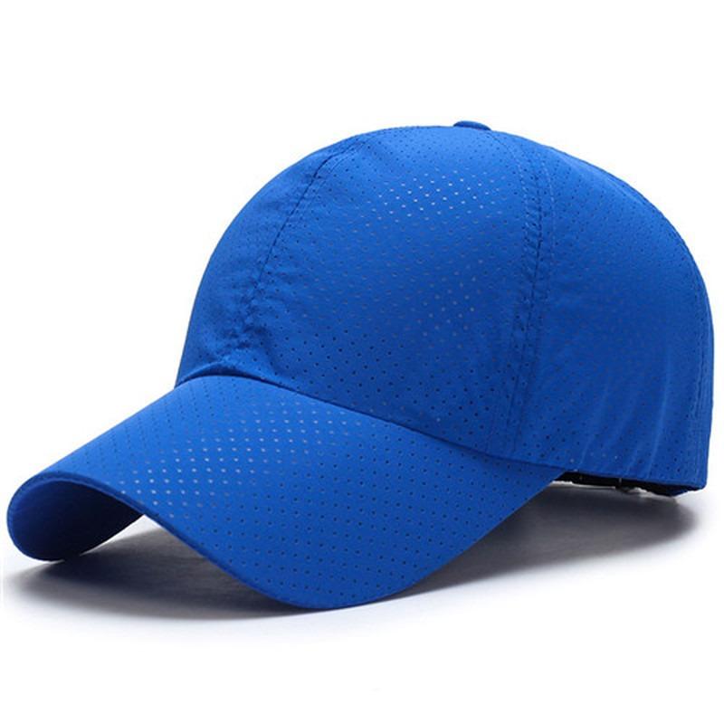 Sommerloch Atmungsaktive Baseballmütze Männer und Frauen Einfarbige Mütze Einfache Outdoor-Reisehüte Golfmützen Sonnenhut