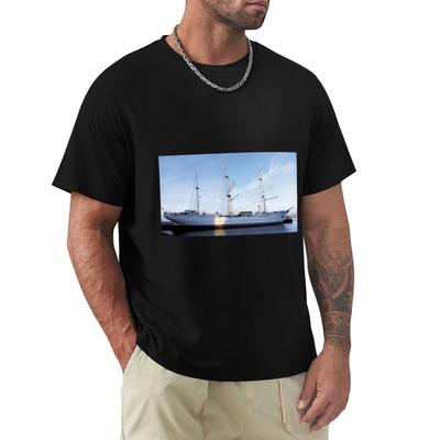 The Gorch Fock I Floating Museum Tshirt Gym Exercise Short Sleeve Tshirt