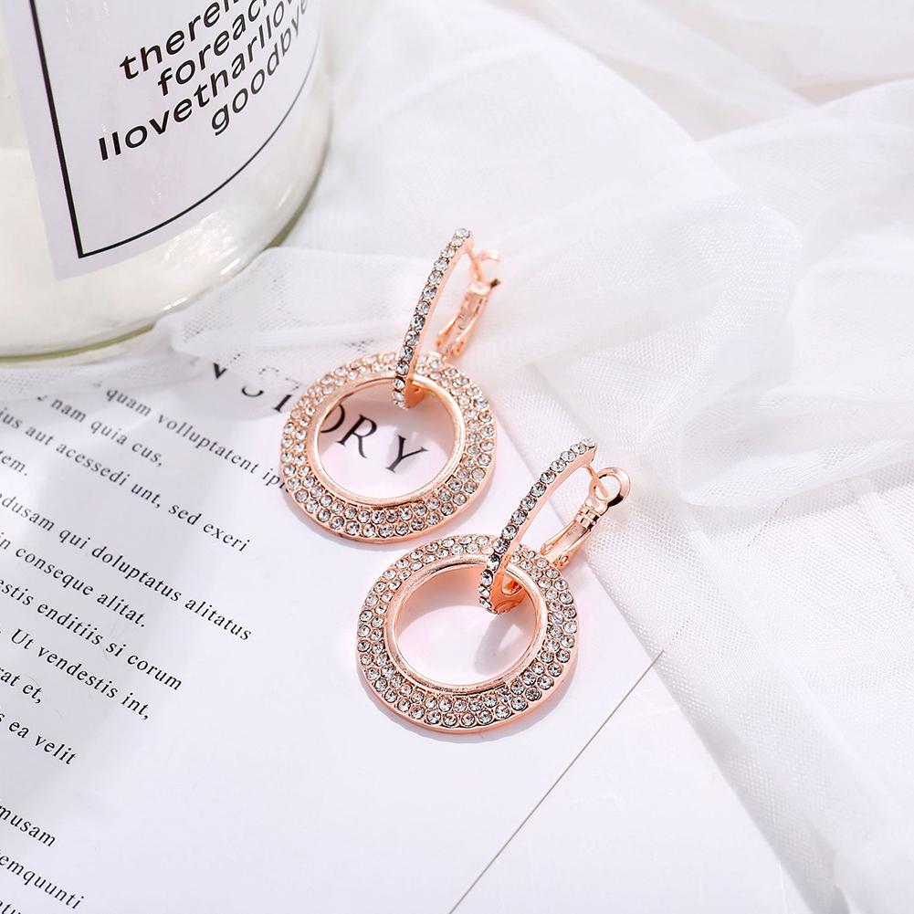 Women Luxury Fashion Glitter Circle Round Earrings Ear Stud for Party Weeding