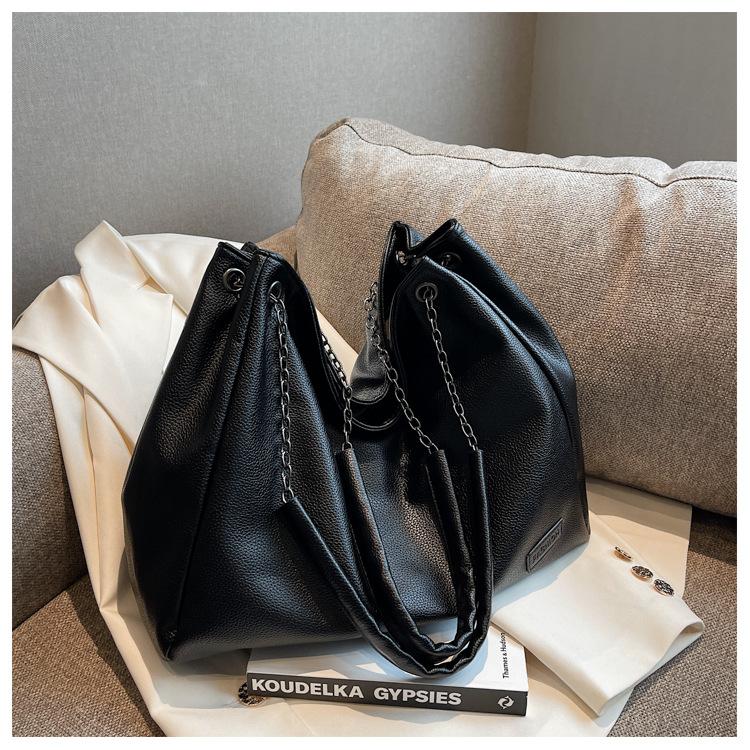 Весенние сумки большой вместимости для женщин, Новые модные и популярные сумки для commuters, Популярные однолямочные сумки-тоут