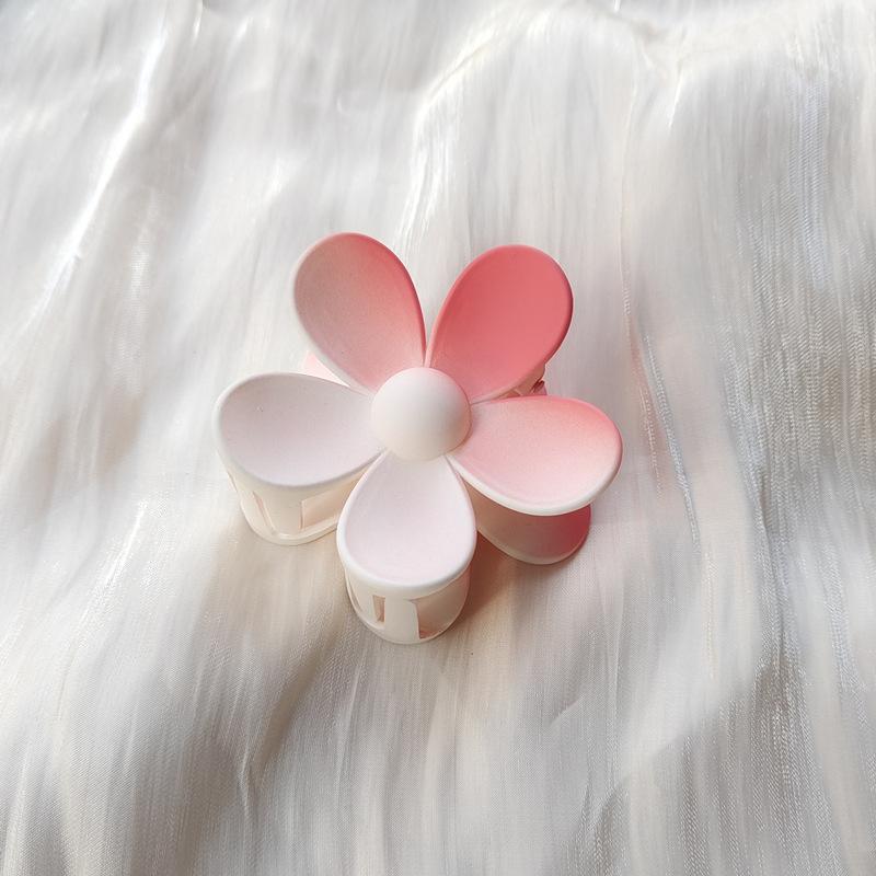 3.5cm/7cm Korea Women Flower Hair Claw Clips Sweet Girls Solid Crab Hair Claws Ponytail Hairpin Barrette Headwear Accessories