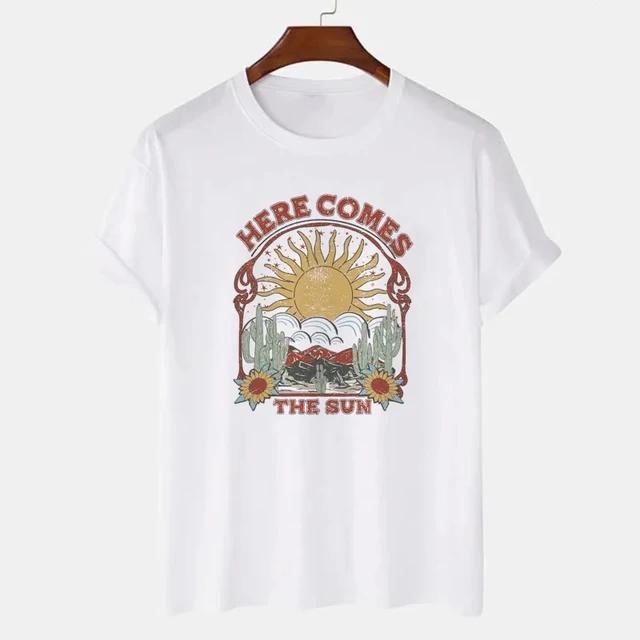 Summer Women Oversized Hippie Boho T Shirt Here Comes The Sun Graphic Tees Cotton Retro Tops Vintage Aesthetic Clothes Grunge