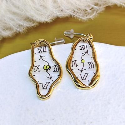 Boucles d'oreilles pour femmes, 1 paire, boucles d'oreilles créatives personnalisées en forme d'horloge faites à la main