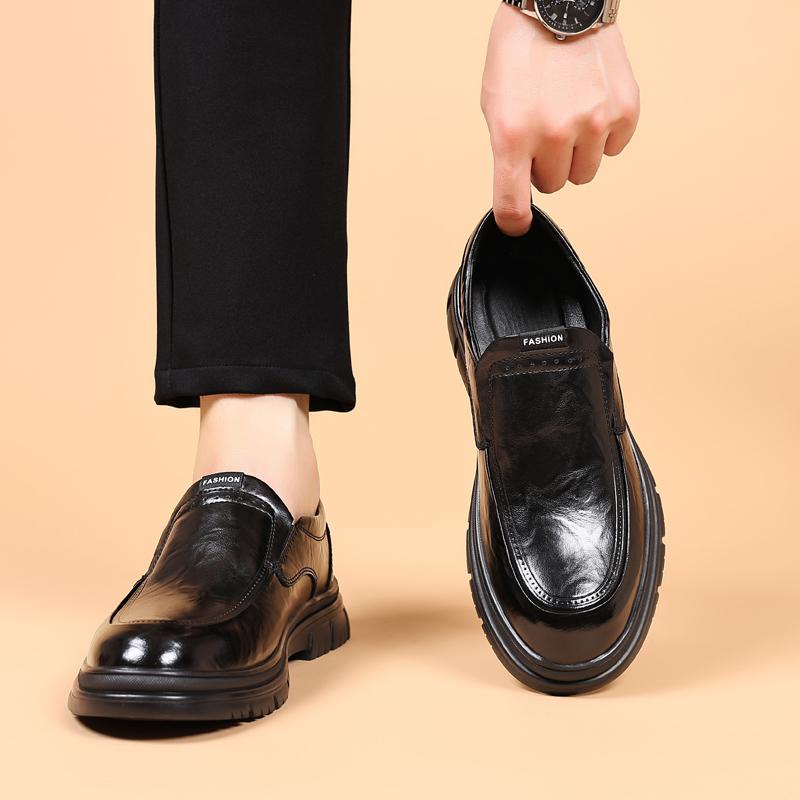 Autumn Men's Fashionable Leather Comfortable Business Casual Leather Shoes Brand New Men's Thick Soled Soft Soled Banquet Shoes