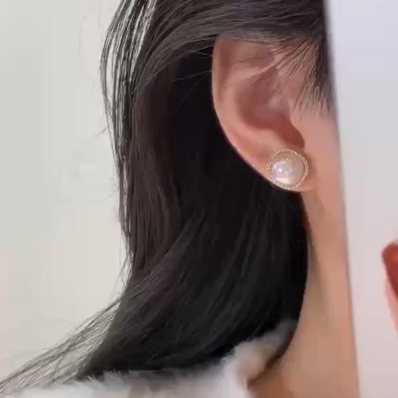 Vintage French Elegant Square Pearl Stud Earrings Fashion Jewelry For Women