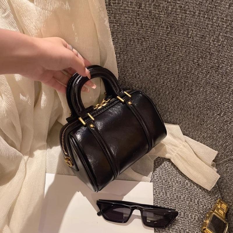 Advanced Retro Soft Leather Pillow Bag, Women's 2026 New Versatile Cylindrical Bag, Niche Light Luxury Hand-held Crossbody Bag
