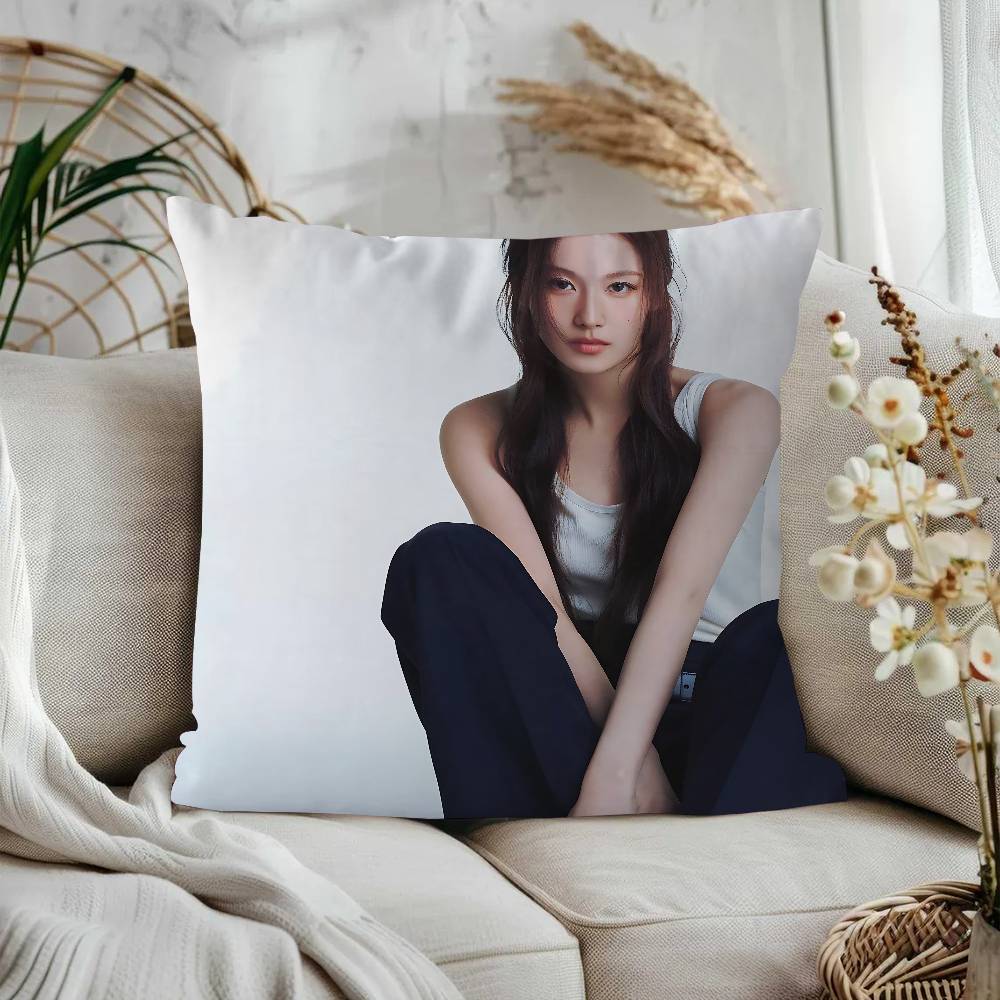 S-Sana TwiceS Pillow Covers Cartoon Sofa Decorative Home Double-sided Printing Short Plush Cute Cushion Cover