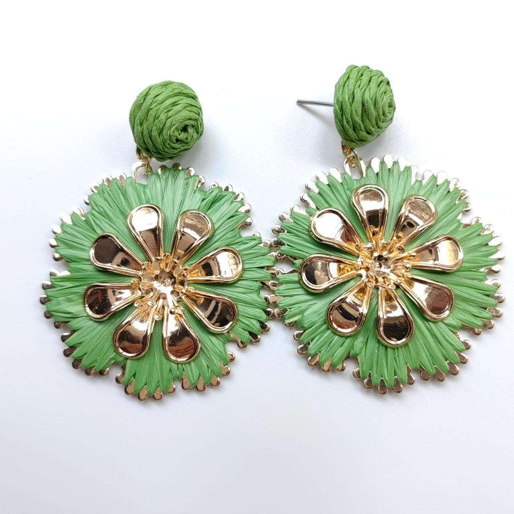 European & American Bohemian Geometric Rattan Earrings - Handmade, Woven Round Design for Women, Perfect for Holiday Style