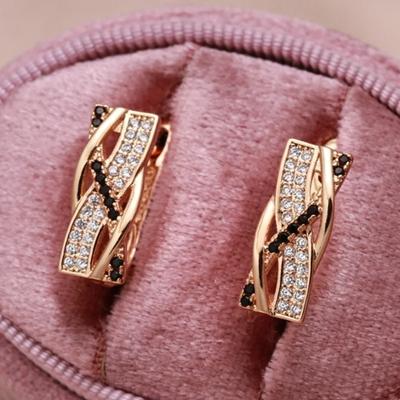 Black Zirconia and Rose Gold Earrings Suitable for Women Diamond Perforated Snake Shaped Exquisite Jewelry
