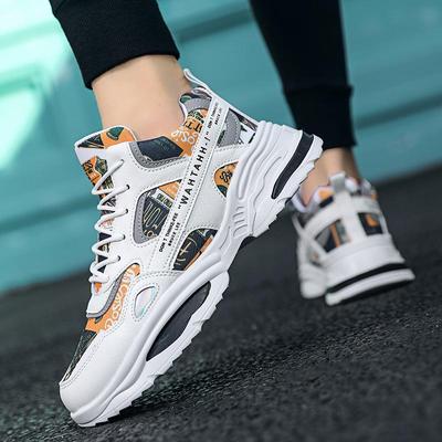 Verão Novos Sapatos Esportivos Masculinos de Cano Baixo Tendência Sapatos de Basquete de Sola Grossa Confortáveis Sapatos Masculinos de Sola Macia e Aumento de Altura