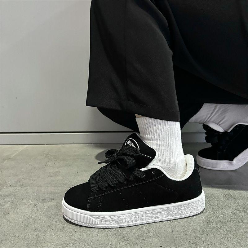 Bread shoes flip fur retro low-top board shoes male and female students versatile couple casual shoes