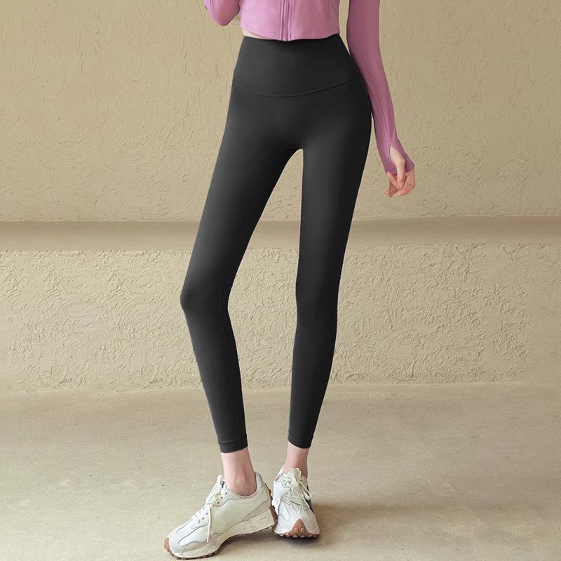 High Waist Hip Yoga Pants Women's Professional Sports Wear Naked Running Training Fitness Pants Leggings Seamless Large Size
