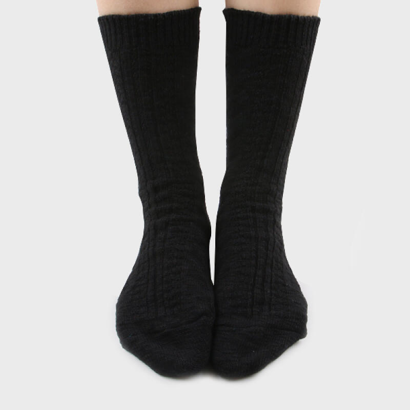 

V-Links Knit Socks (Black)