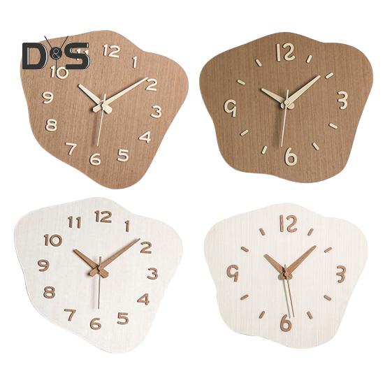 Decorative Clock High Precise Easy To Install Cloud Shaped Battery Powered Non-Ticking Silent Wall Clock