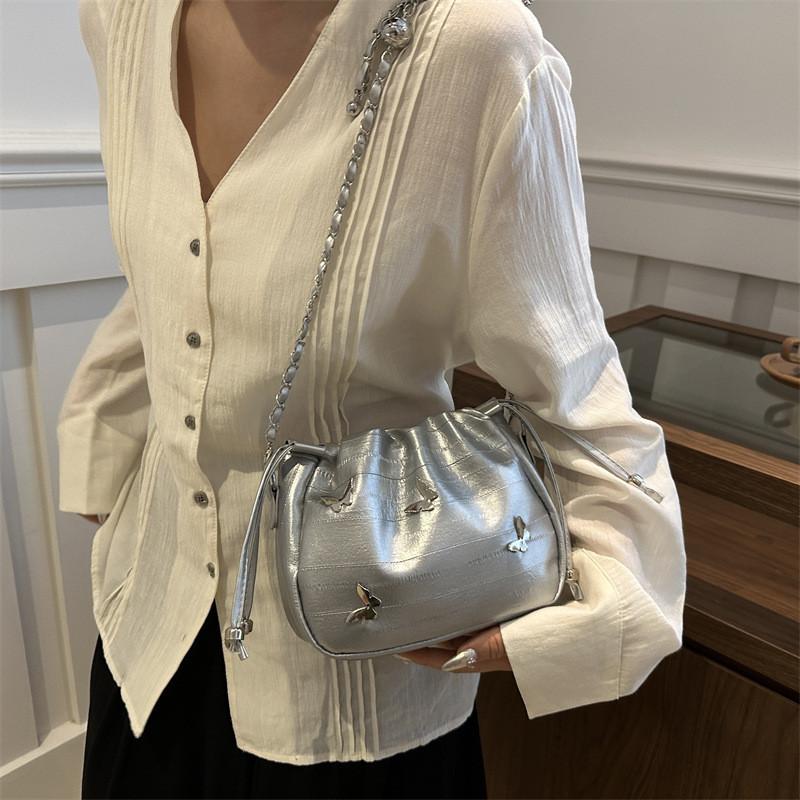 Chic Summer Bucket Bag For Women With Unique Bow And Casual Shoulder Style