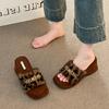 Thick-bottomed Fluffy Slippers Female 2025 New Autumn Korean Version High-end Temperament French Fairy Muffin Slippers Female